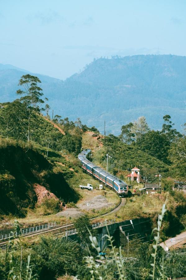 The Train View Bed and Breakfast Νουβάρα Ελίγια Εξωτερικό φωτογραφία