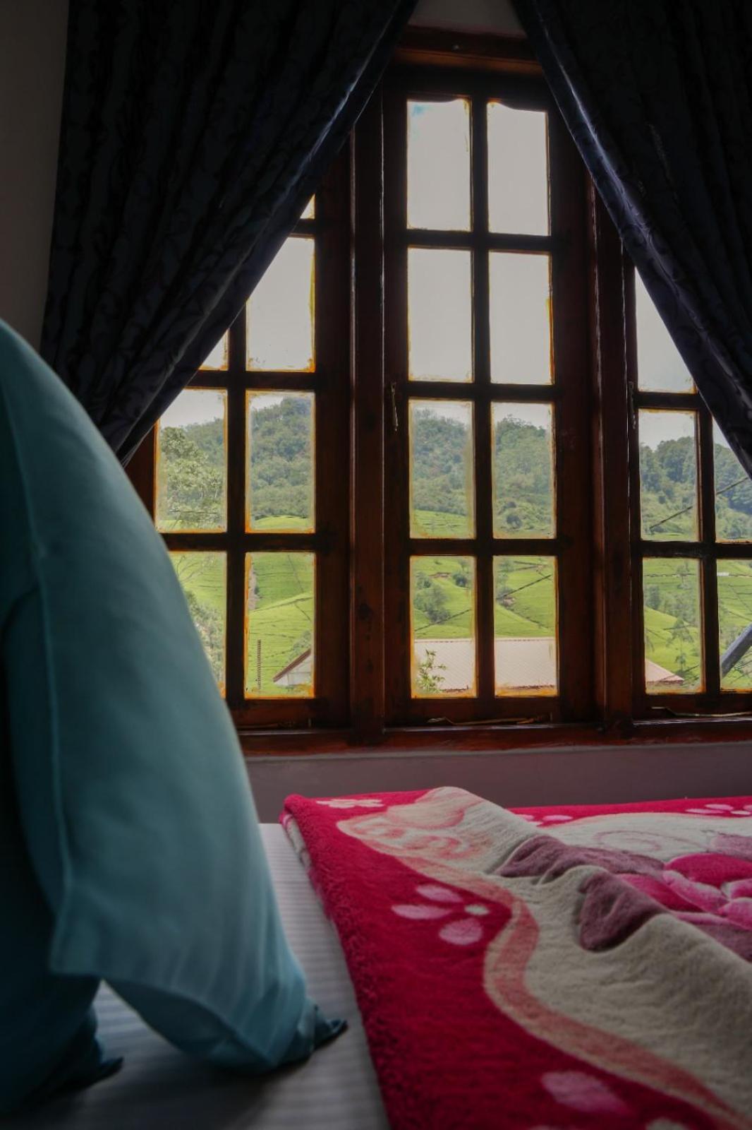 The Train View Bed and Breakfast Νουβάρα Ελίγια Εξωτερικό φωτογραφία